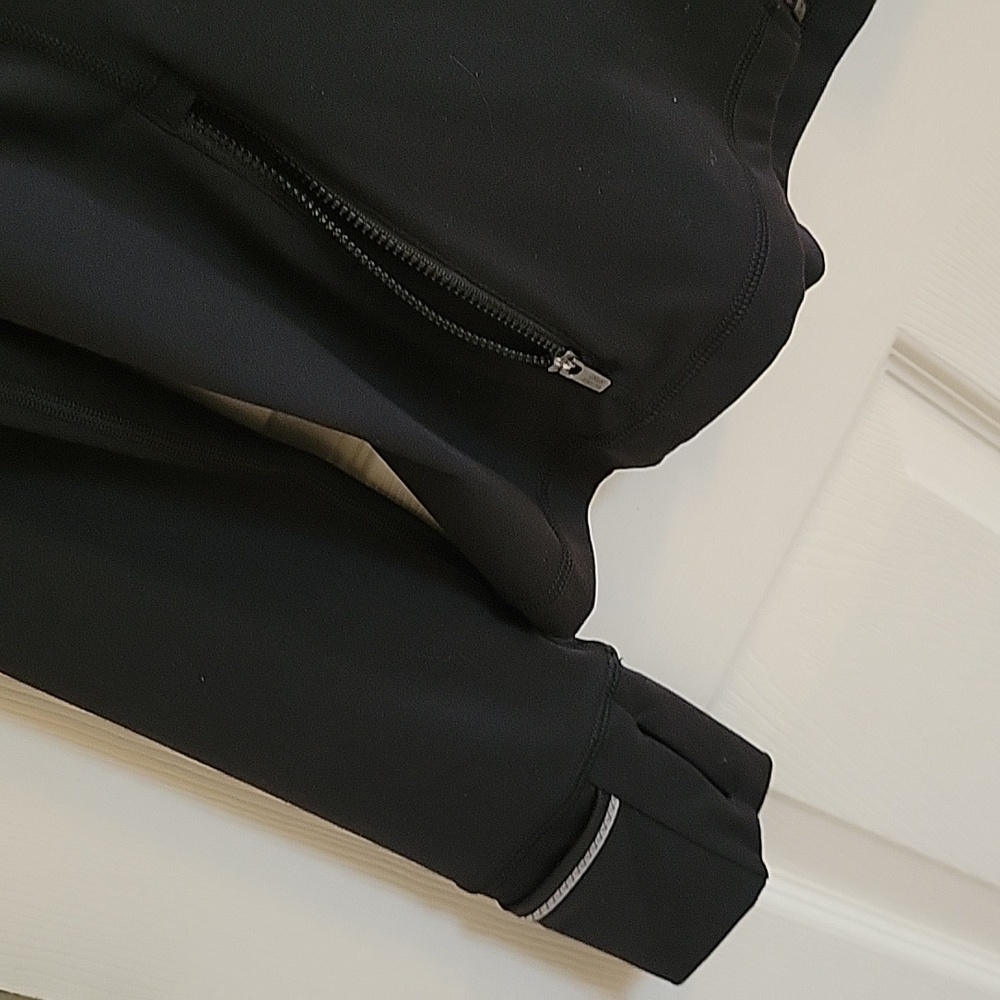 VS Jacket - Picture 3 of 4